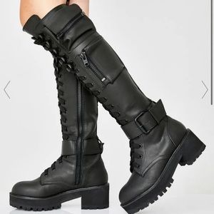 Dolls kill obsidian pocket boots
